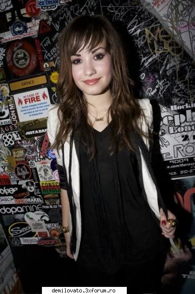 :) poze demi